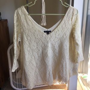 💥LAST CHANCE American Eagle Lace Blouse